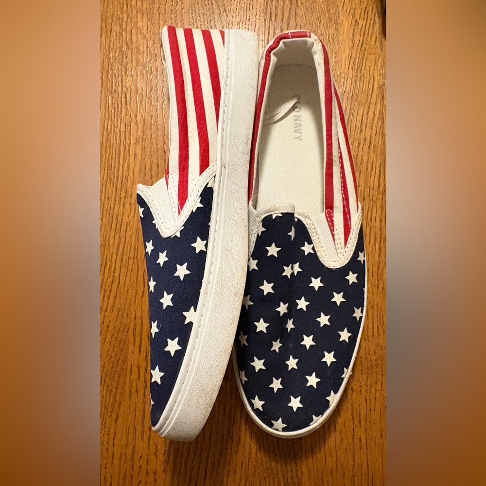 Old Navy Size 9 Women’s Red White Blue Americana Canvas Slip-On Shoes